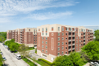 Bryn Mawr Condominiums in Chicago, IL - Building Photo - Building Photo