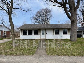 3407 Kent Ln in South Bend, IN - Building Photo