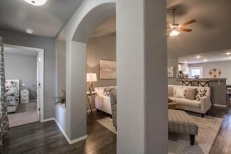 1255 Apollo Dr in Fayetteville, AR - Building Photo - Building Photo