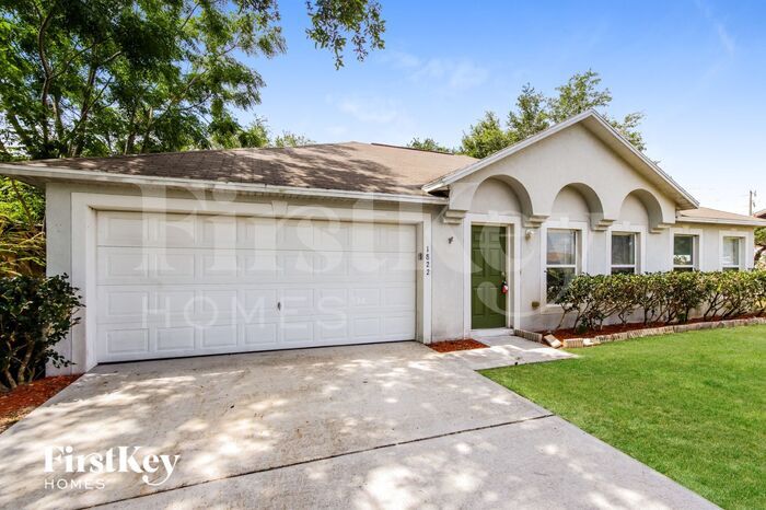 1822 Glenwood St NE in Palm Bay, FL - Building Photo