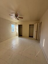 5700 Fifth Ave in Pittsburgh, PA - Building Photo - Building Photo