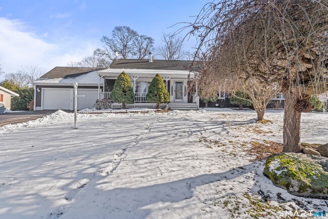 75 Eureka Ave in Stratford, CT - Building Photo - Building Photo