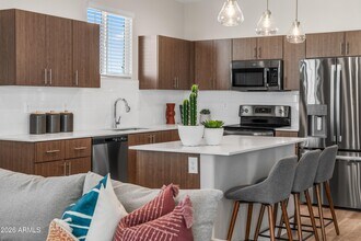 6218 S 47th Ln in Phoenix, AZ - Building Photo - Building Photo