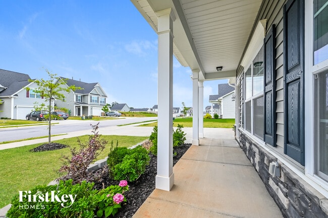 67 Black Oak Ct in Clayton, NC - Building Photo - Building Photo