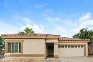 18611 North 22nd St in Phoenix, AZ - Building Photo