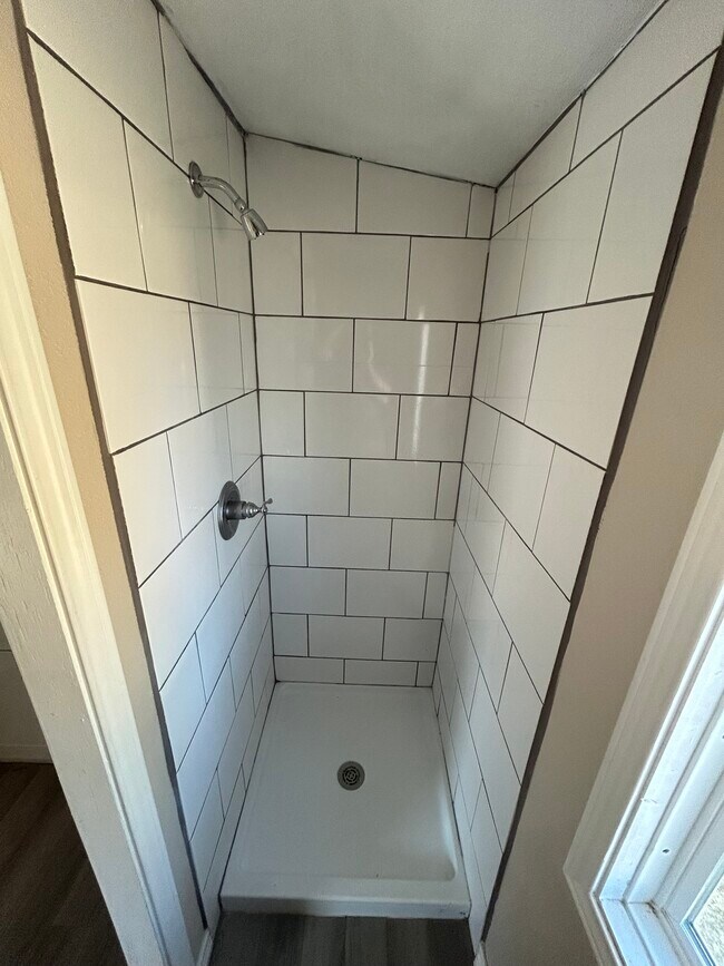 820 Depot St in Meridian, TX - Building Photo - Building Photo