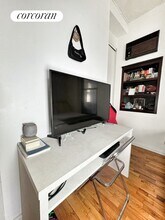 4 Lexington Ave in New York, NY - Building Photo - Building Photo