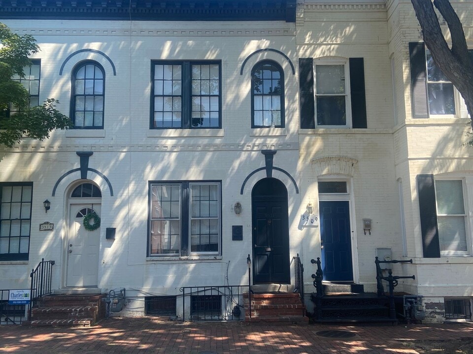 3511 O St NW in Washington, DC - Building Photo