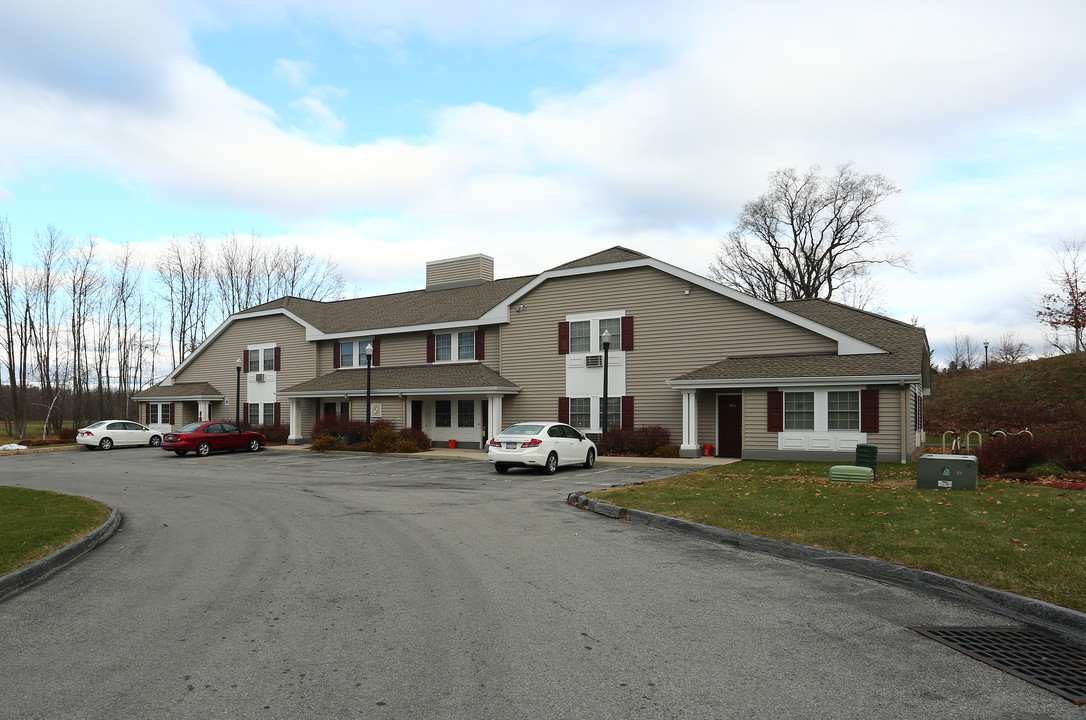 Meadow Ridge Development in Beacon, NY - Building Photo