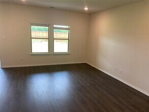 3305 Waldrop Dr in Forney, TX - Building Photo - Building Photo