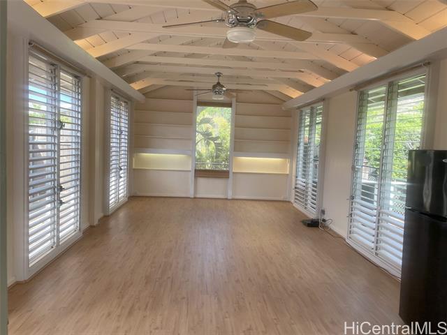 5578 Pia St in Honolulu, HI - Building Photo