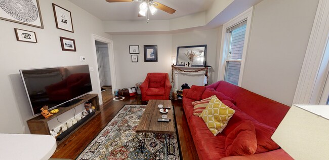 164 Hampshire St, Unit 1 in Cambridge, MA - Building Photo - Building Photo