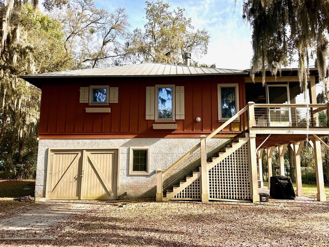 property at 1278 Quattlefield Ln
