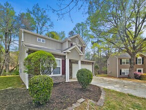 1236 Liriope Ln SE in Lawrenceville, GA - Building Photo - Building Photo