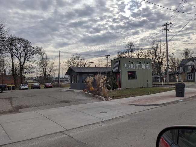 439 W 11th St in Anderson, IN - Building Photo - Building Photo