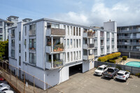 Berkeley Park Apartments in Berkeley, CA - Foto de edificio - Building Photo