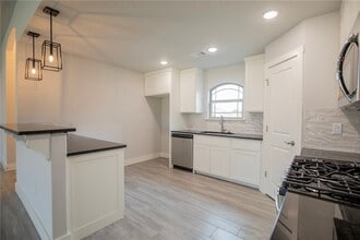 1029 Autumn Royal Ave in Lowell, AR - Building Photo - Building Photo