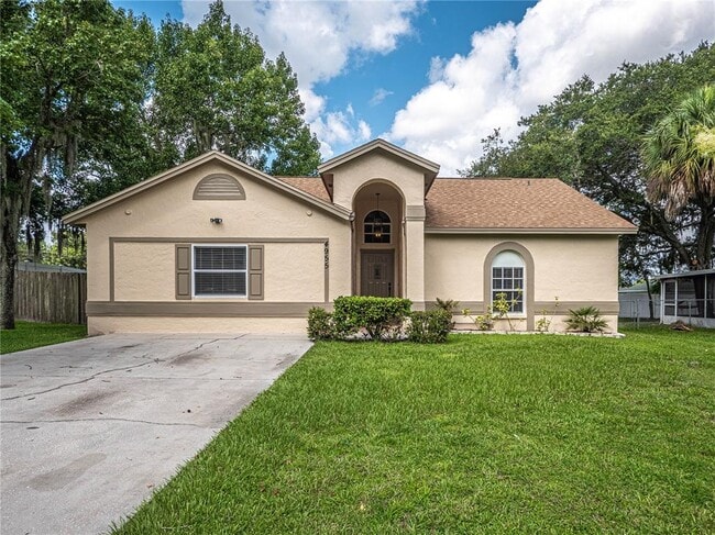 4955 Wildflower Dr in Lakeland, FL - Building Photo - Building Photo