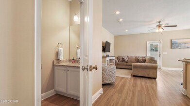 7467 Shadow Lake Dr in Panama City Beach, FL - Building Photo - Building Photo