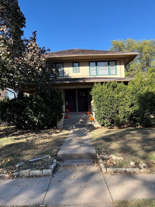3502 W St, Unit 3 in Lincoln, NE - Building Photo