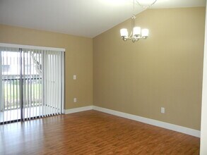 23398 Lyons Rd in Boca Raton, FL - Building Photo - Building Photo