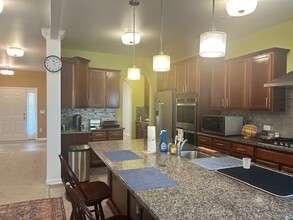 202 Michelangelo Pl in Morrisville, NC - Building Photo - Building Photo