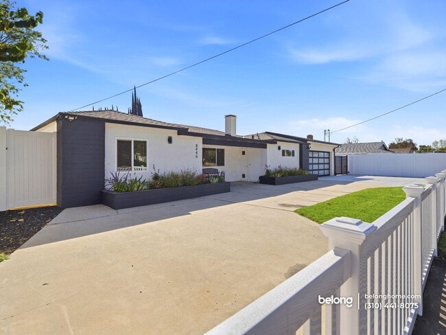 8446 Penfield Ave in Los Angeles, CA - Building Photo - Building Photo