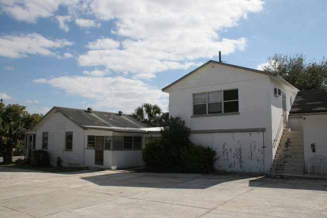 3755 N Scenic Hwy in Lake Wales, FL - Building Photo - Building Photo