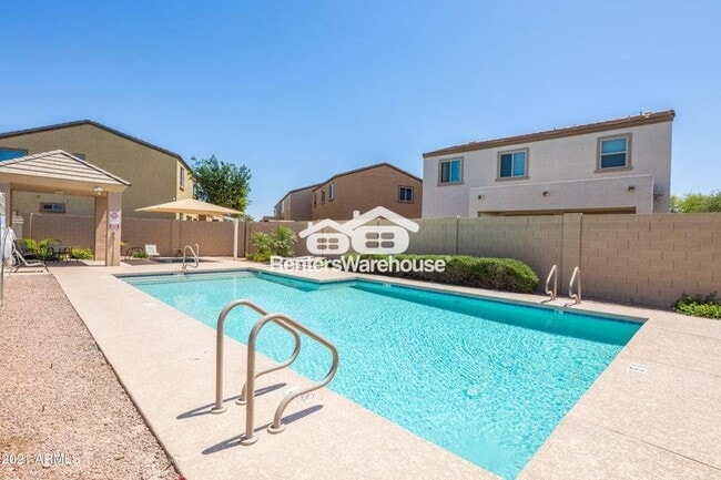 property at 2565 E Southern Ave