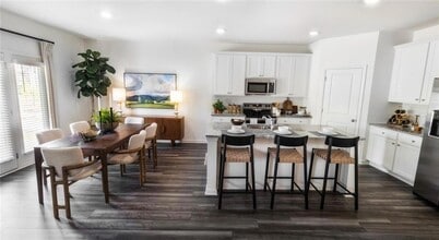 5100 Denali Dr in Stone Mountain, GA - Building Photo - Building Photo