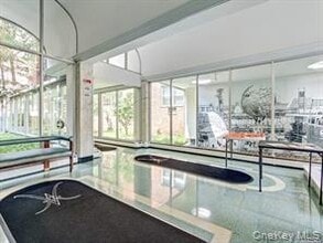 54-40 Little Neck Pkwy in Queens, NY - Building Photo - Building Photo