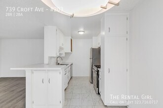 739 Croft Ave in Los Angeles, CA - Building Photo - Building Photo