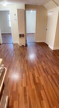 155 Lewis Ave, Unit 3floor in Meriden, CT - Foto de edificio - Building Photo