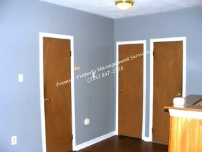 699 Olive Ln in Ambridge, PA - Building Photo - Building Photo