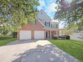 5425 Fieldfreen Dr in Cumming, GA - Building Photo