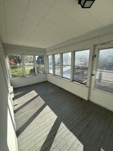 22822 Hayes Ave in Eastpointe, MI - Foto de edificio - Building Photo