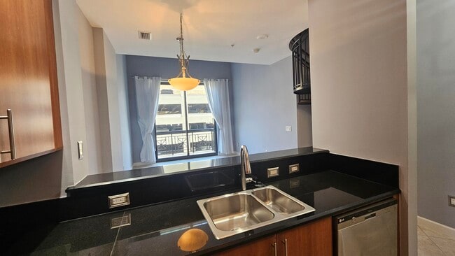 property at 801 S Olive Ave