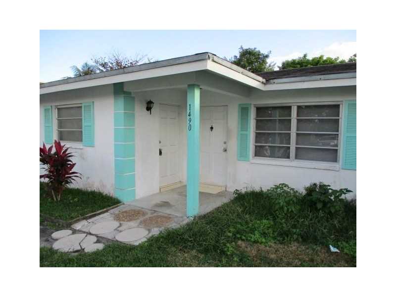 1490 NW 20th St in Fort Lauderdale, FL - Building Photo