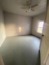 1234 E Jackson St in Brownsville, TX - Foto de edificio - Building Photo