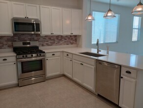 19867 Roma Ave in Litchfield Park, AZ - Building Photo - Building Photo