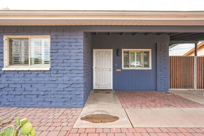 457 W Mulberry Dr in Phoenix, AZ - Foto de edificio - Building Photo