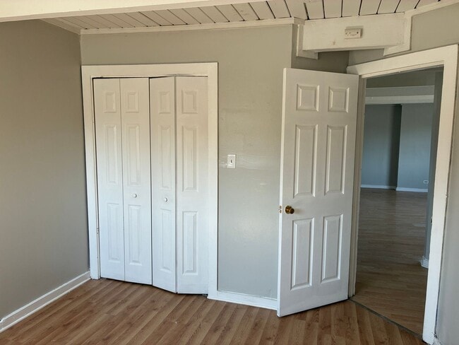 203 W 154th St in Harvey, IL - Building Photo - Building Photo
