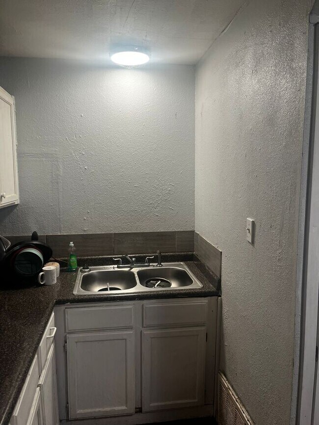 14001 Horseshoe Trail in Balch Springs, TX - Building Photo - Building Photo