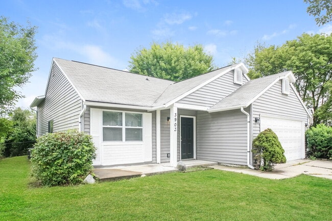 3903 Bonn Dr in Indianapolis, IN - Building Photo - Building Photo