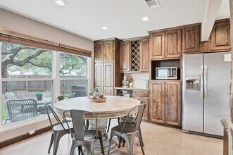 901 Oakcrest Cir in Cedar Park, TX - Building Photo - Building Photo