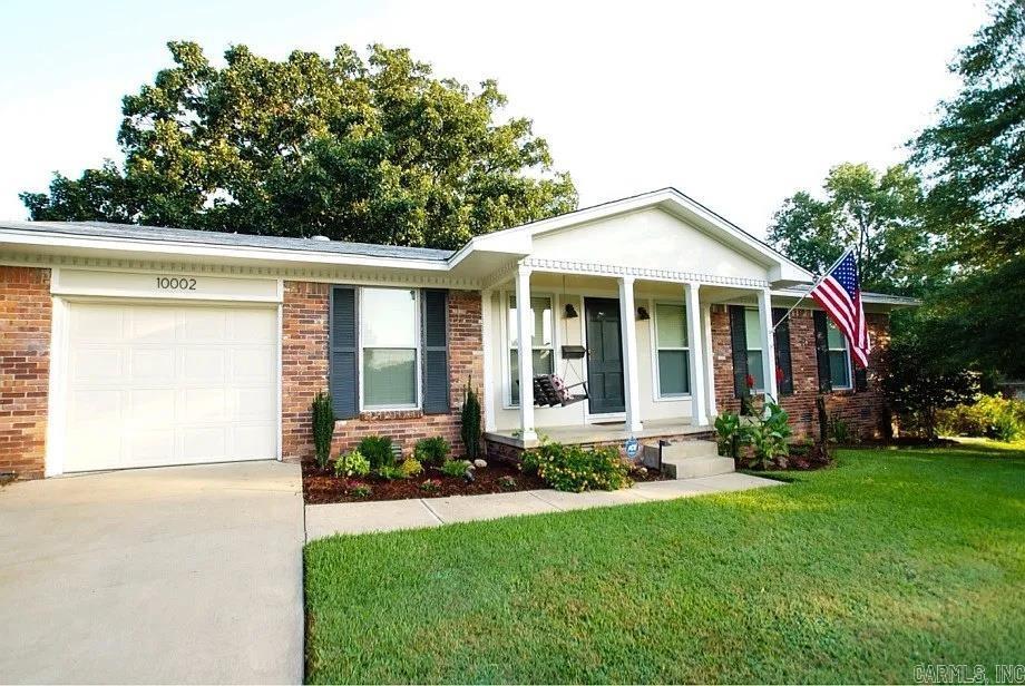 10002 Ronald Dr in Little Rock, AR - Building Photo