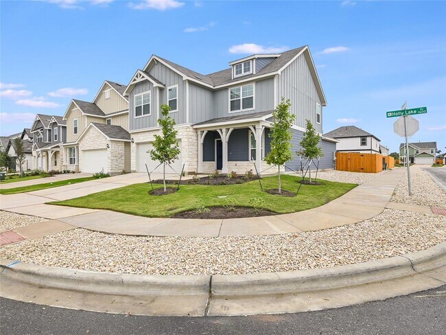 1625 Holly Lk Dr in Leander, TX - Building Photo - Building Photo