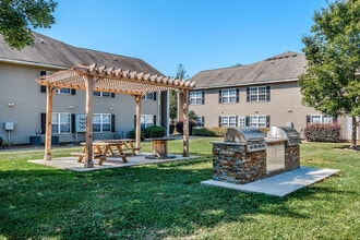 Ivy Hollow in Charlotte, NC - Building Photo - Building Photo