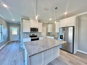 6221 Villa Rosa Way in Tyler, TX - Building Photo - Building Photo