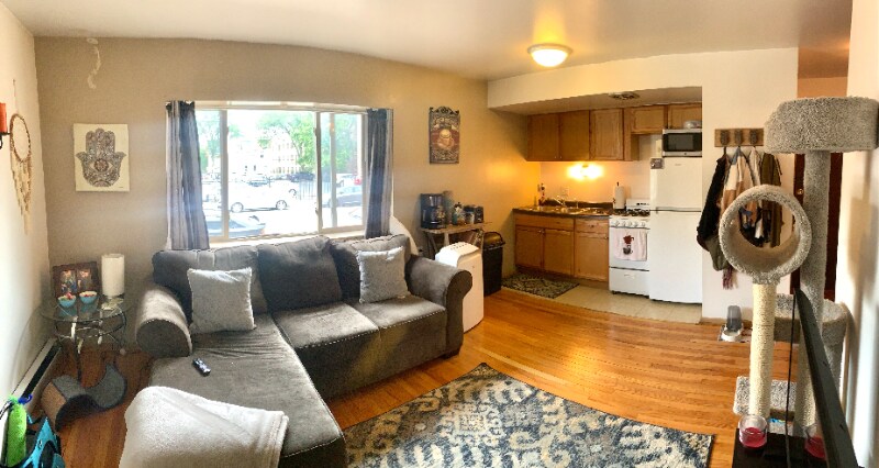 1466 N Farwell Ave in Milwaukee, WI - Building Photo